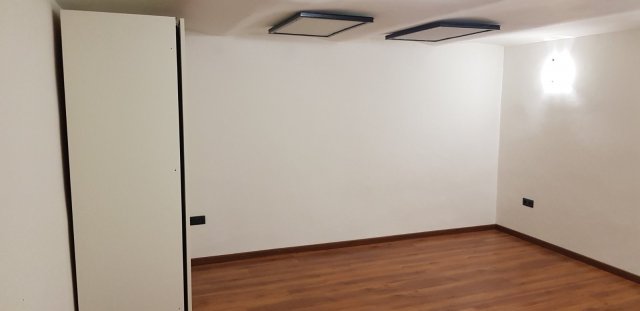 Kiadó téglalakás, albérlet, VI. kerületben, Csengery utcában