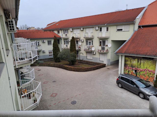 Eladó téglalakás, Kecskeméten 53.5 M Ft, 2 szobás