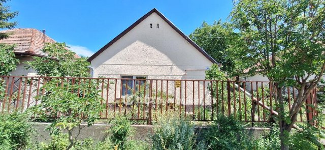 Eladó családi ház, Csengődön 16.9 M Ft, 2 szobás