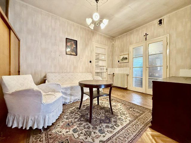 Eladó családi ház, Budapesten, III. kerületben 64.9 M Ft