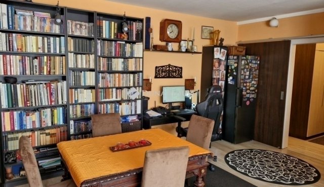 Eladó panellakás, Budapesten, III. kerületben 107.5 M Ft