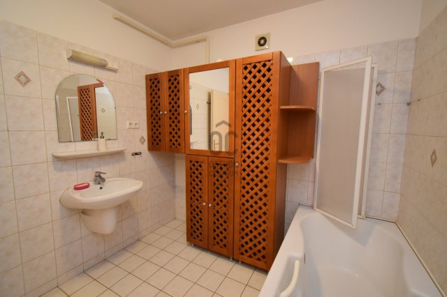 Eladó téglalakás, Zalaegerszegen 59.9 M Ft, 3 szobás