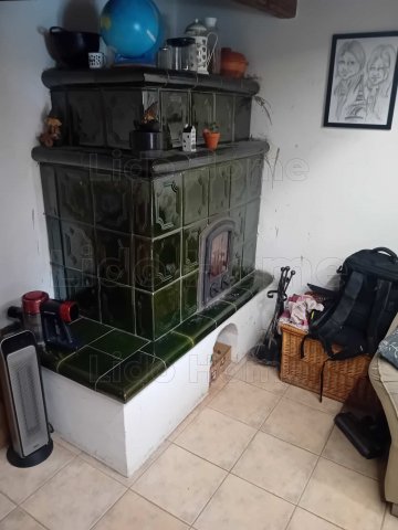 Eladó családi ház, Győrújbaráton 70 M Ft, 2+1 szobás