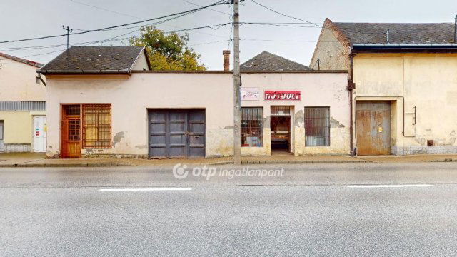 Eladó családi ház, Putnokon 15 M Ft, 3 szobás