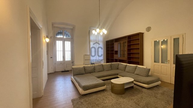 Kiadó téglalakás, albérlet, Budapesten, V. kerületben, 4 szobás