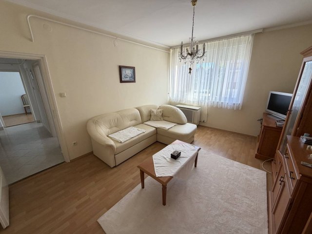 Eladó téglalakás, Nagykanizsán 30.5 M Ft, 2 szobás