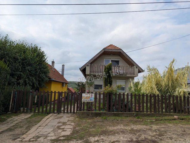 Eladó családi ház, Nemesbükön 52.9 M Ft, 4 szobás