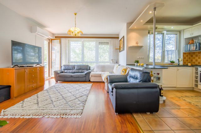 Eladó téglalakás, IV. kerületben, Csíksomlyó utcában