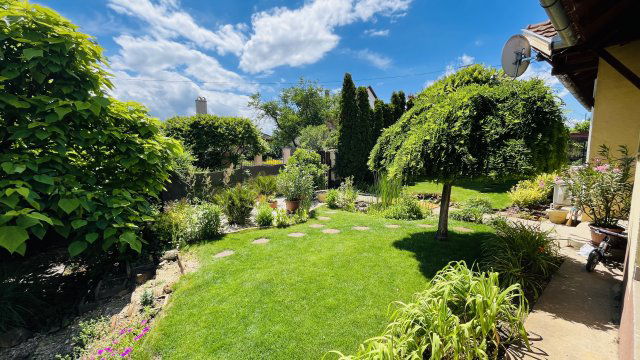 Eladó családi ház, Bocskaikerten 79.9 M Ft, 3+1 szobás