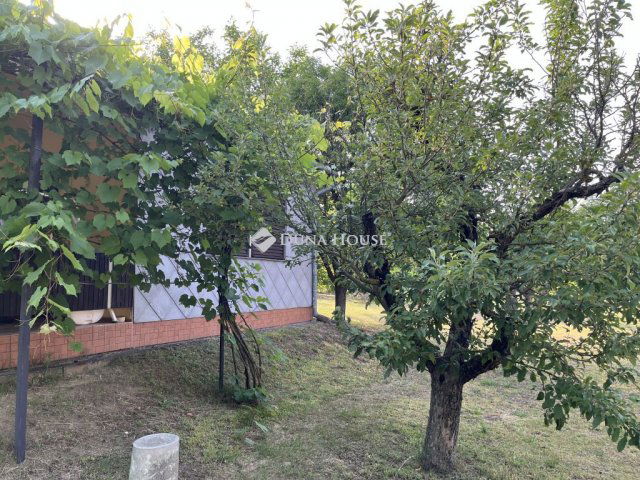 Eladó mezogazdasagi ingatlan, Pakson 12.9 M Ft, 1 szobás
