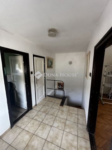 Eladó ikerház, Pécsett 75 M Ft, 3 szobás / költözzbe.hu