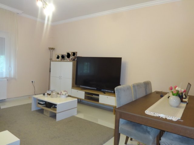 Eladó családi ház, Tiszakécskén, Vízhányó János utcában