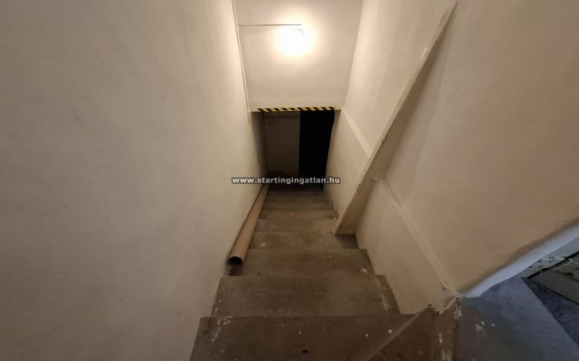 Eladó ipari ingatlan, Budapesten, XI. kerületben 120 M Ft
