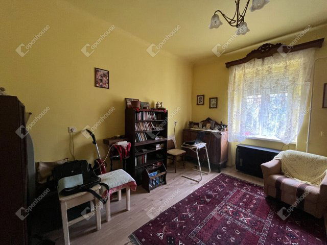 Eladó téglalakás, Győrött 53.5 M Ft, 2 szobás