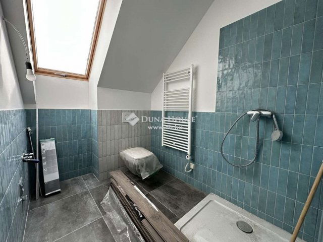 Eladó ikerház, Balatonvilágoson 175.9 M Ft, 4 szobás