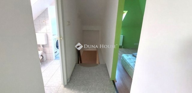 Eladó téglalakás, Szombathelyen 59.9 M Ft, 3 szobás