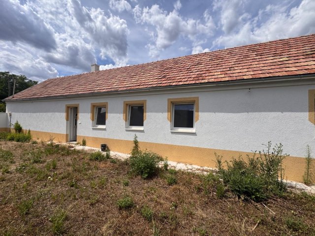 Eladó családi ház, Veszprémgalsán 16.9 M Ft, 3 szobás