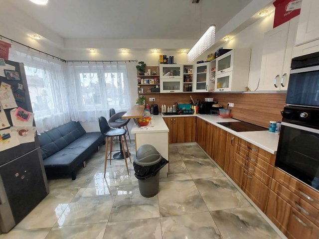 Eladó ikerház, Budapesten, XV. kerületben 84.9 M Ft, 4 szobás
