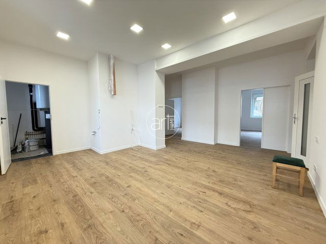 Kiadó téglalakás, albérlet, Szegeden, Batthyány utcában