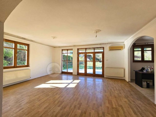 Eladó családi ház, XXII. kerületben, Kistétény utcában