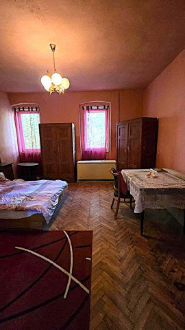 Eladó családi ház, Nicken 17 M Ft, 4 szobás