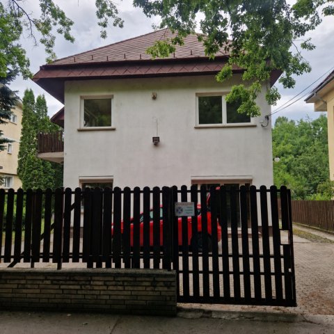 Eladó családi ház, Budapesten, XIV. kerületben 245.3 M Ft