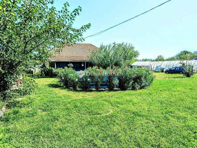 Eladó mezogazdasagi ingatlan, Szatymazon 70.1 M Ft, 4 szobás