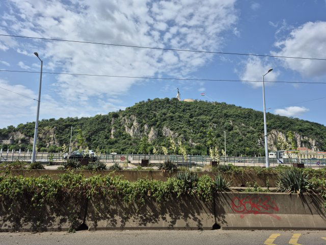 Eladó téglalakás, Budapesten, V. kerületben, Belgrád rakparton