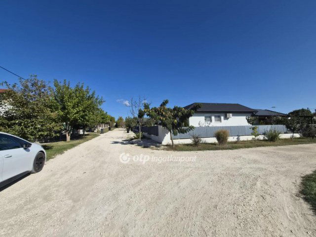 Eladó telek, Érden 120 M Ft / költözzbe.hu