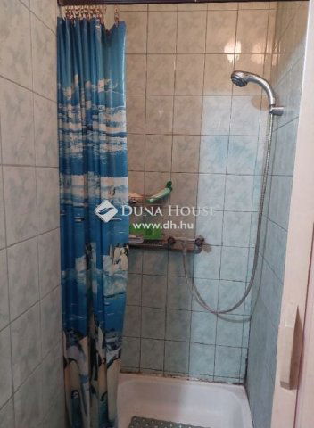 Eladó ipari ingatlan, Budapesten, XXI. kerületben 46 M Ft