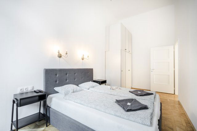 Kiadó téglalakás, albérlet, VI. kerületben, Teréz körúton