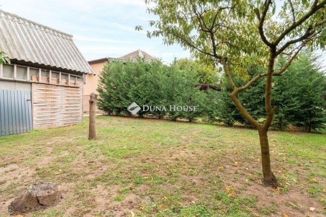 Eladó családi ház, Budapesten, XVIII. kerületben 99.9 M Ft