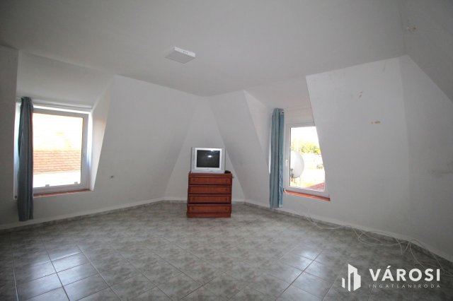Eladó családi ház, Sárváron 45 M Ft, 3 szobás