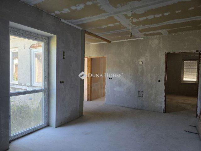 Eladó családi ház, Kóspallagon 44.9 M Ft, 4 szobás