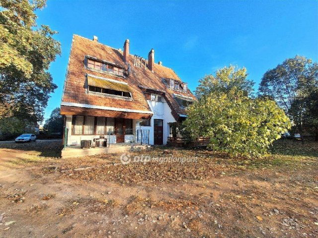 Eladó téglalakás, Gádoroson 18 M Ft, 1+2 szobás