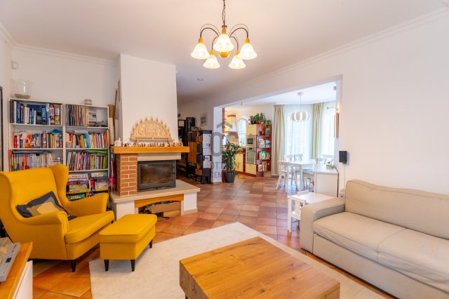 Eladó családi ház, Nagykovácsiban 179 M Ft, 4 szobás