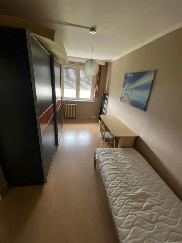 Eladó panellakás, Kecskeméten 42.9 M Ft, 2 szobás