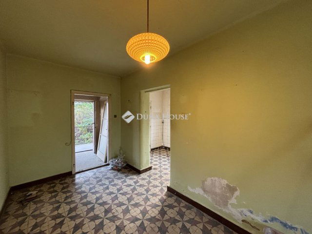 Eladó családi ház, Lábatlanon, Piszkei utcában 31.9 M Ft