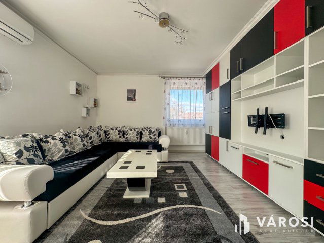 Kiadó téglalakás, albérlet, Salgótarjánban 140 E Ft / hó