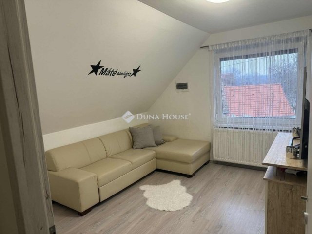 Eladó családi ház, Berhidán 68 M Ft, 6 szobás
