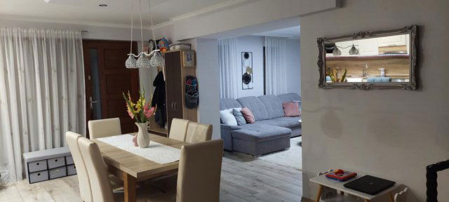 Eladó családi ház, Szabadszálláson 78 M Ft, 6 szobás