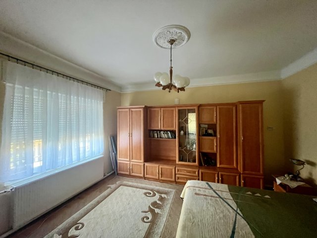 Eladó családi ház, Pilisen 89 M Ft, 4 szobás