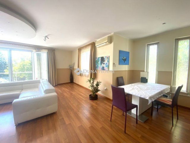Eladó családi ház, Budapesten, II. kerületben 290.991 M Ft
