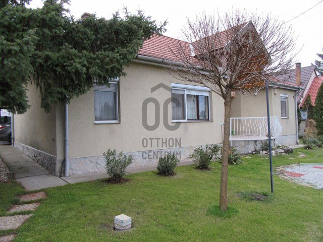 Eladó családi ház, Érden 105 M Ft, 4 szobás