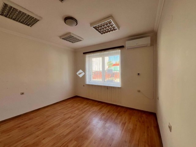 Kiadó iroda, Jászberényben 59 E Ft / hó / költözzbe.hu