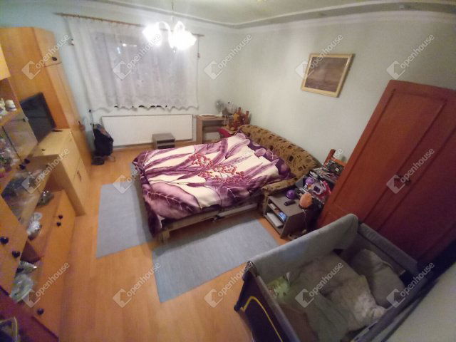 Eladó családi ház, Debrecenben 58.9 M Ft, 2 szobás