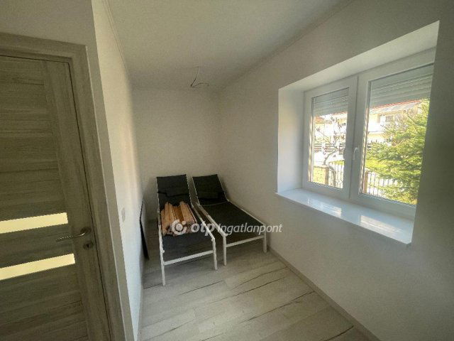 Eladó családi ház, Egerszalókon 108 M Ft, 6+5 szobás