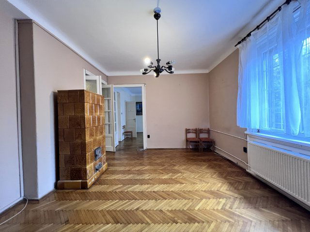 Kiadó iroda, Budapesten, XIV. kerületben, Columbus utcában