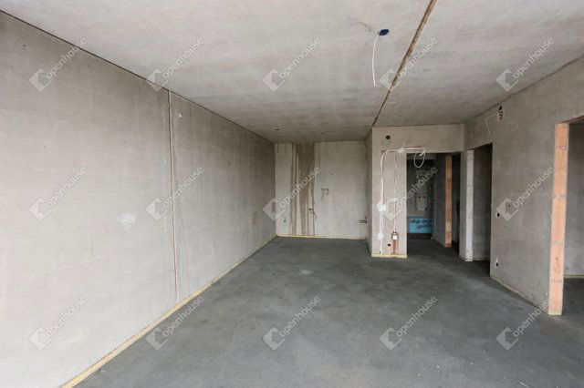 Eladó téglalakás, Győrött 46.5 M Ft, 2 szobás