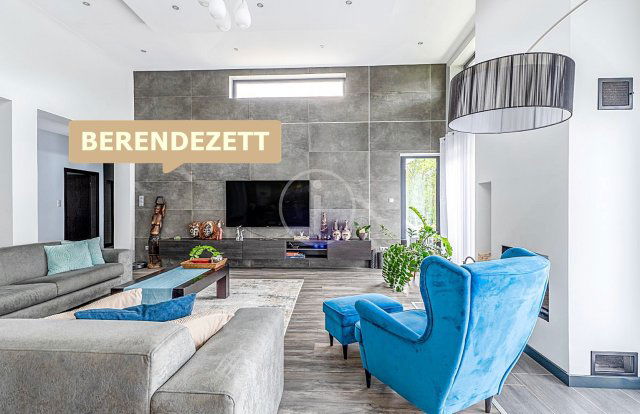 Eladó családi ház, Mogyoródon 349 M Ft, 4 szobás